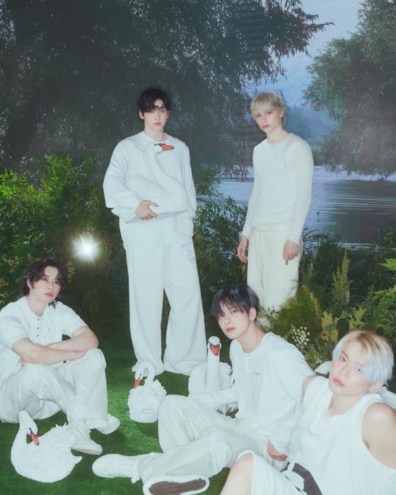 TOMORROW X TOGETHER日本3rdアルバム『Starkissed』